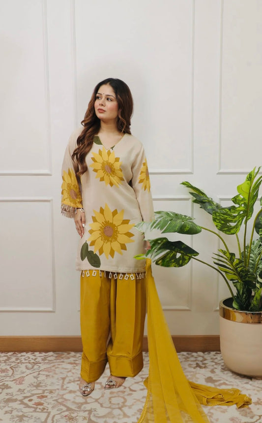 Surajmukhi Farshi Suit
